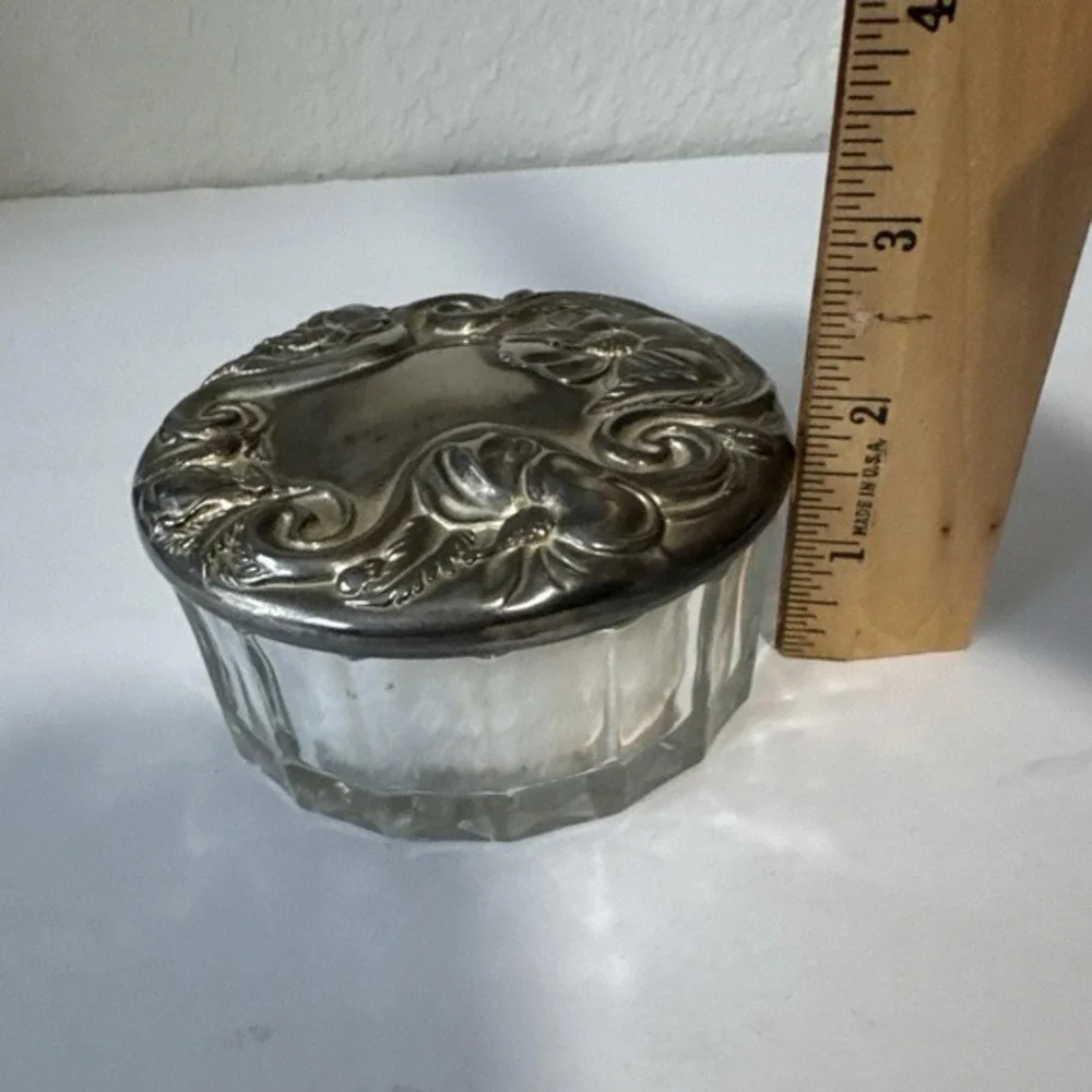 Antique Crystal Glass Powder Dish Art Nouveau Pewter Cover W/Mirror &‎ Brush